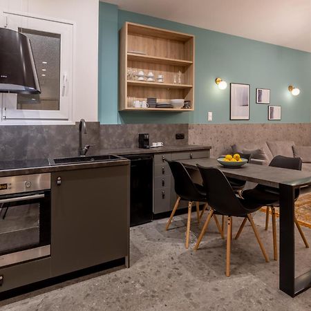 Elegant Apt 5' From Ampelokipi Metro Station Αθήνα Εξωτερικό φωτογραφία